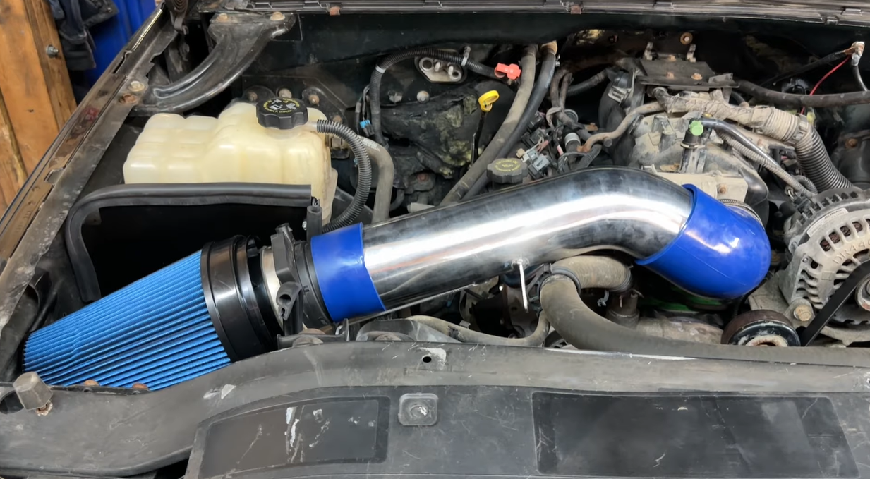 Cold Air Intake Kit For 1999-2006 Sierra, Silverado, Yukon, Tahoe, Suburban, Avalanche, Escalade 4.8/5.3/6.0L Vortec V8