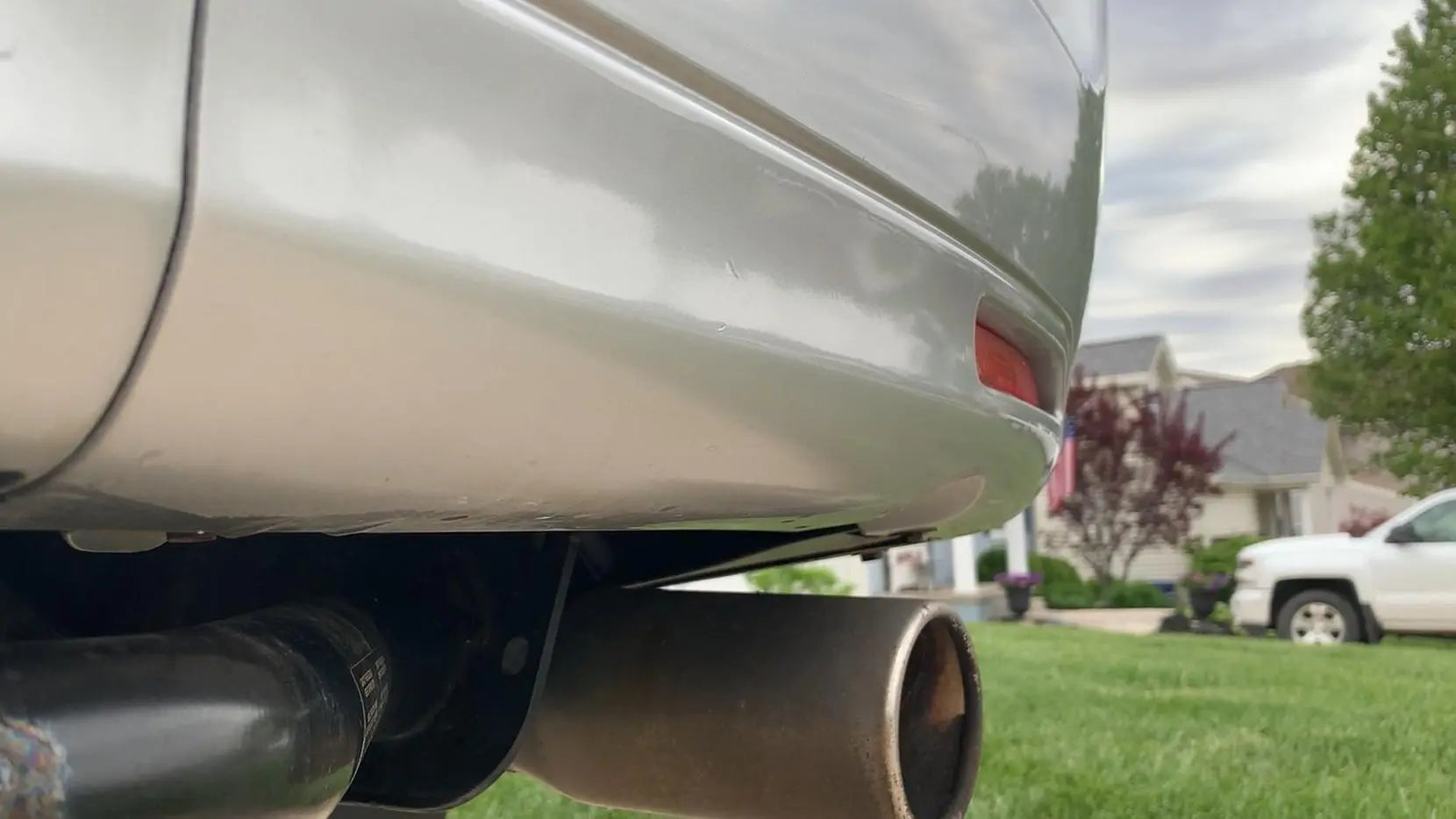 Flashark’s Deep Dive Into The Super 44 Series: The Ultimate Center In Dual Out Exhaust Muffler
