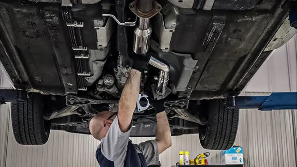 Midpipe-vs-Downpipe-Key-Differences-and-Performance-Impacts Flashark